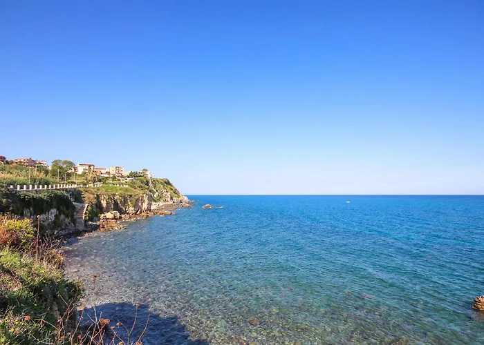 1 Bedroom Cozy In Apartamento